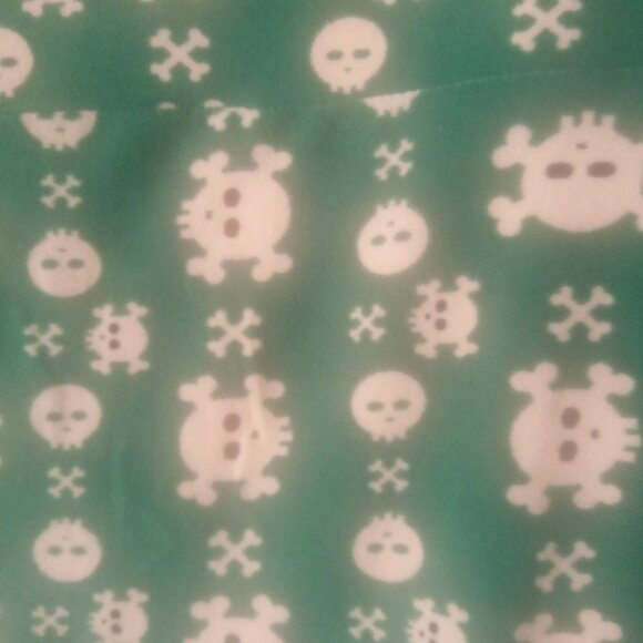 Lularoe Women's Tall & Curvy Skeleton Leggings Fits 12-22 - Picture 4 of 4